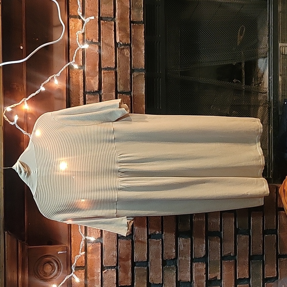 Women's just my size women's tan light sweater / cover - Picture 3 of 4